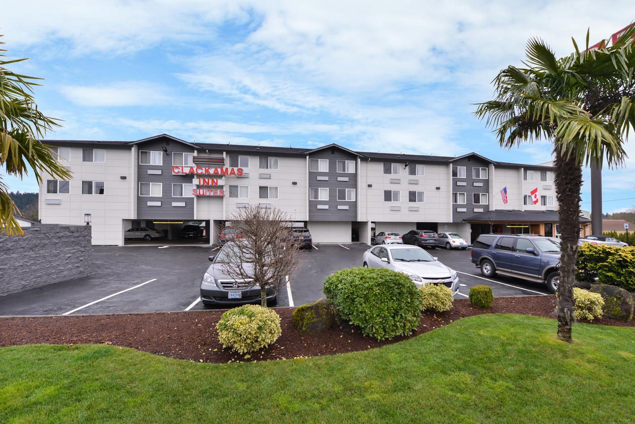 Clackamas Inn And Suites Zewnętrze zdjęcie